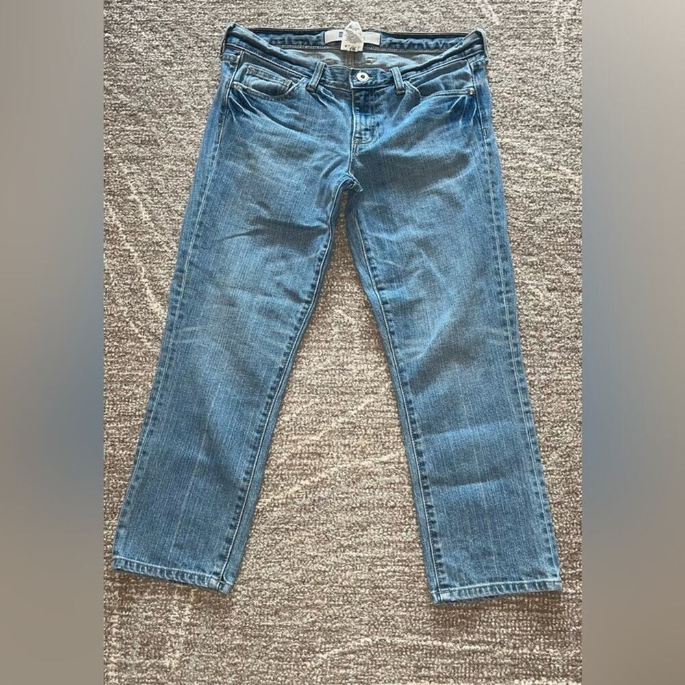 GAP Original Low Rise Cropped Jeans Womens Size 6 R Medium Wash Denim Minimalist